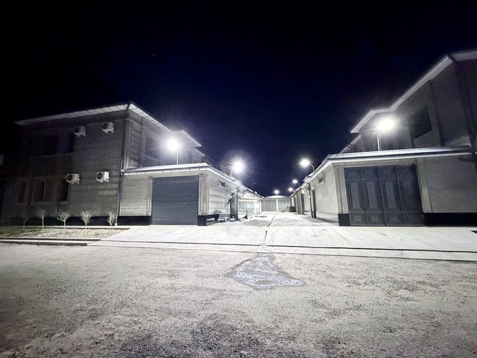 Nazarbek ittifoqda yengi masjid oldida yengi uchaska sotiladi