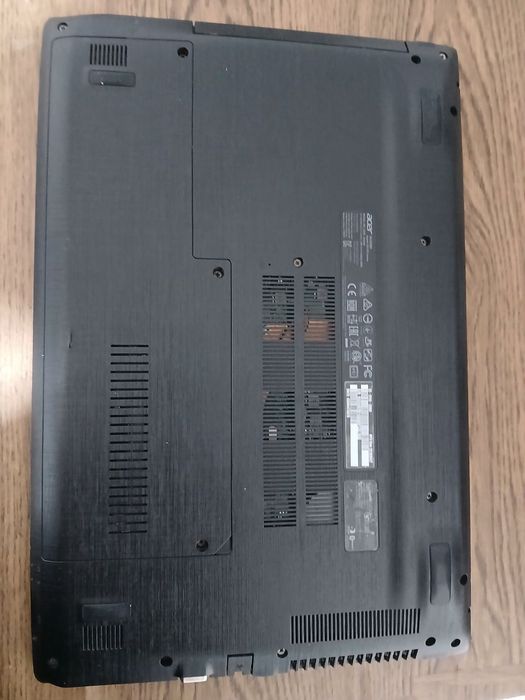 Acer/i3 7gen/1000gb/4gb