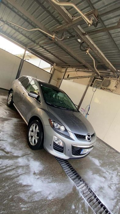 Vând Mazda cx-7 2012