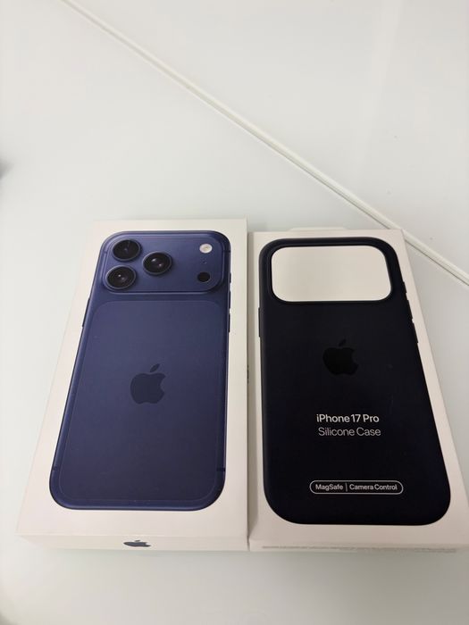 Iphone 17 Pro Albastru