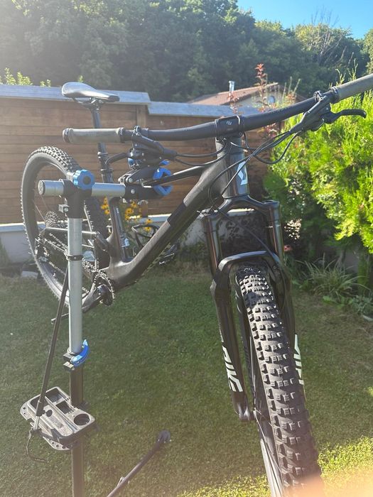 Vând mountain bike full suspension Scott  Spark 940 2024