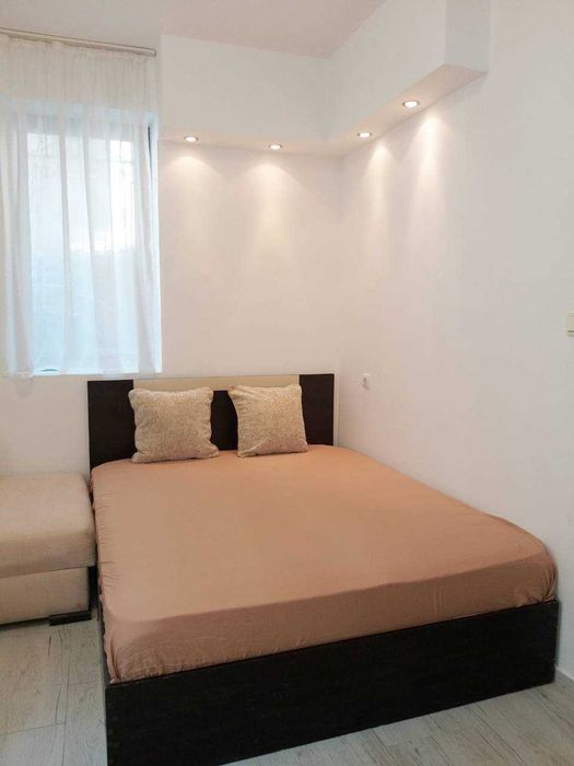 AMORE 1- Двустаен апартамент в идеален център на 1 мин. пеша от плажа