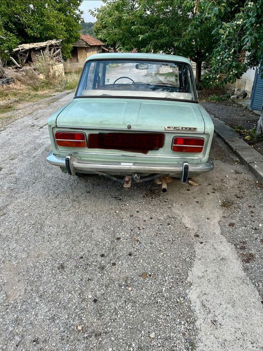 Лада 1500, бензин ,цвят зелен