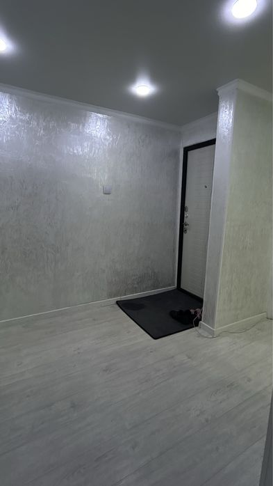 Прдам 4-х комнатную квартиру