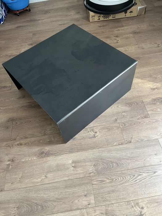 метална холна маса 80/80/35 см