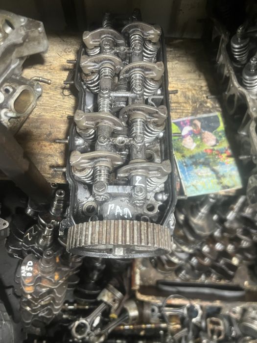 Головка: Mitsubishi Galant 2.0