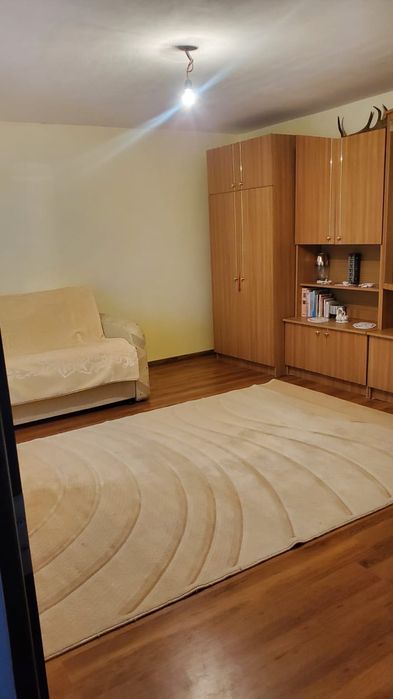 Casă și teren de vânzare în județul Iași