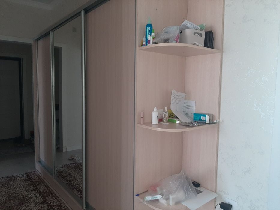 Продам шкаф-купе