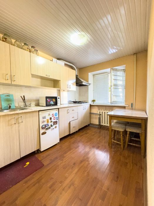 Продаётся однокомнатная квартира на Новомосковской