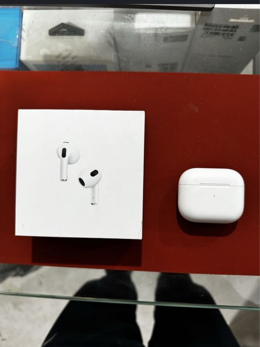 ОРИГИНАЛ  аирподс 3 45000 тг
