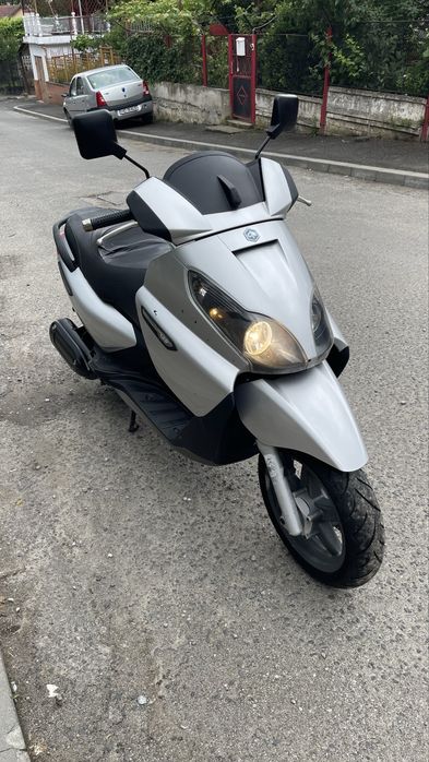 Scuter piaggio x7 2007