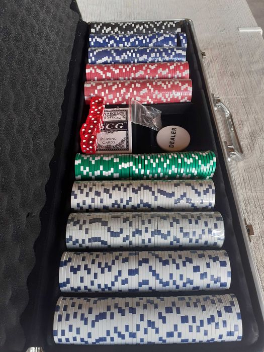 куфар покер 500 чипа