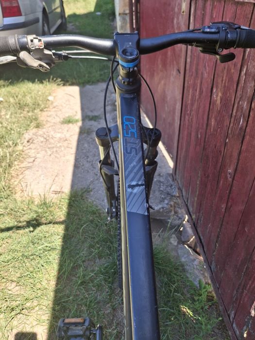 Vând Rockrider piese