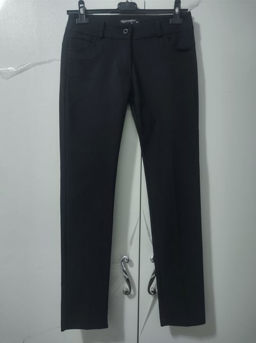 Pantaloni negri slim fit dama XS Rinascimento