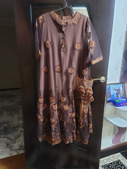 Вечерние платья для женщин