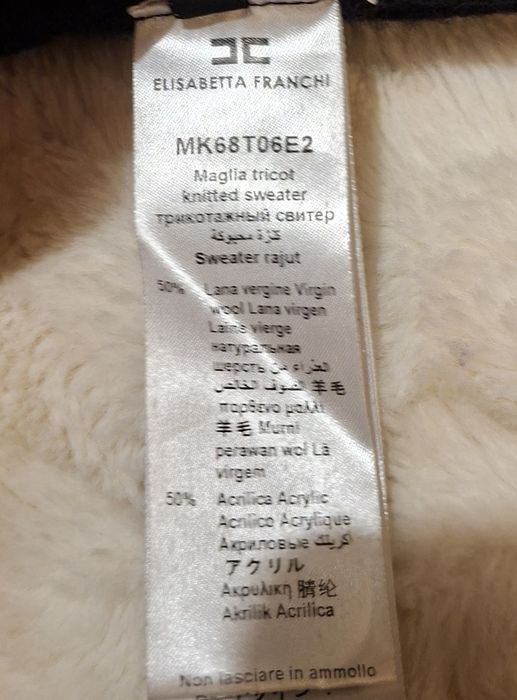 Черна блуза Еlisabetta Franchi