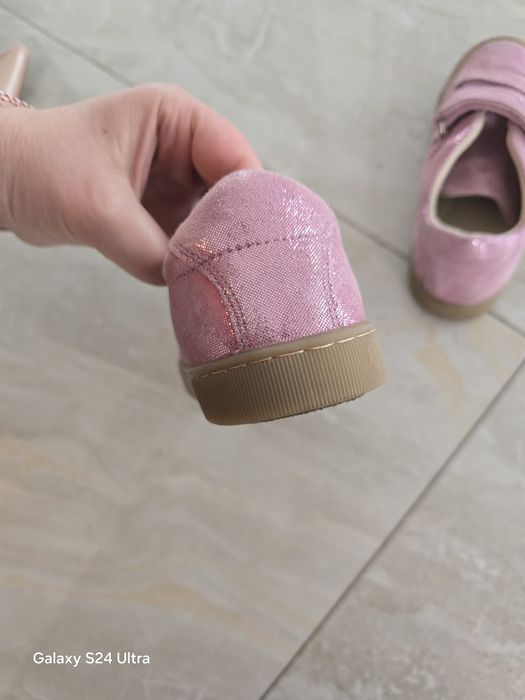 Papuci de piele naturala ccc