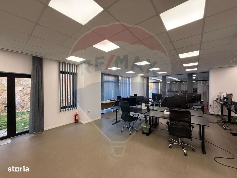 Spațiu de birouri de închiriat Ultracentral 90 mp.