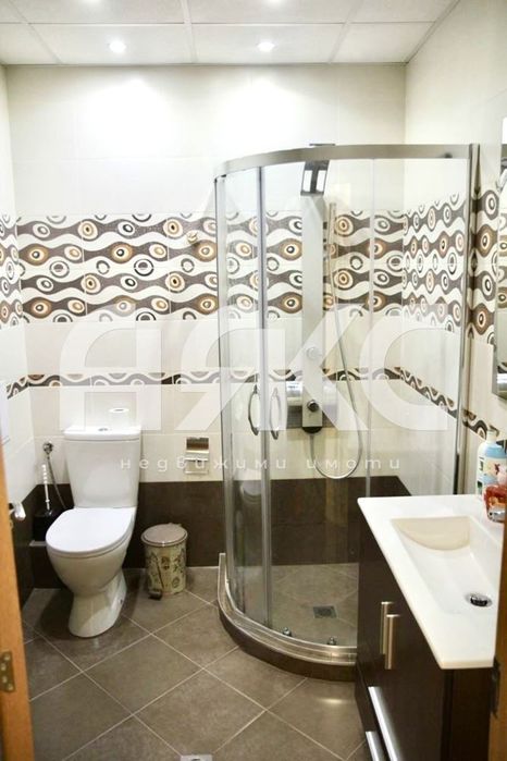 Дава се под наем Тристаен апартамент в София, Студентски град - 130 кв.м за 765 € - Снимка #7