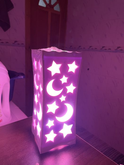 Продам светильник