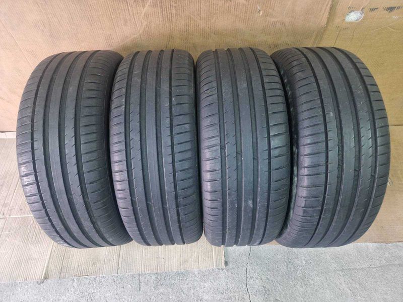 4 Michelin R18 255/60
летни гуми DOT4119