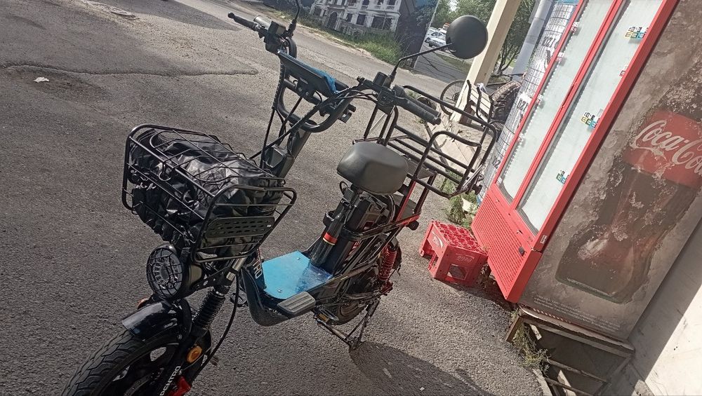 Yangi elektr sukuter sotiladi