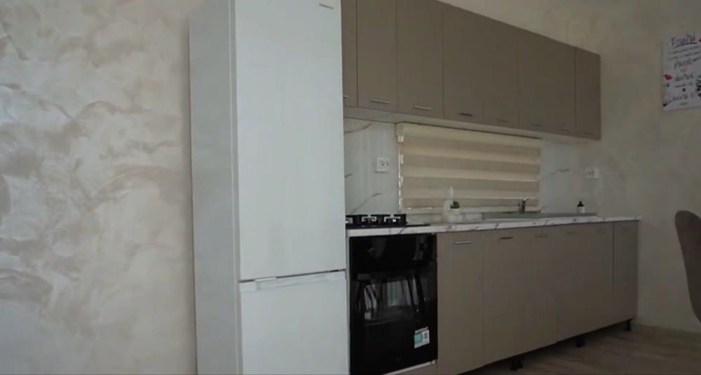 Vanzare imobil primul rand la mare ! 2 Mai