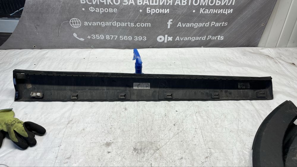 BMW F25 X3 декоративна лайстна дясна