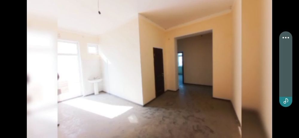 Kotej sotiladi Shahrisabz 4 xona / 6 sotix