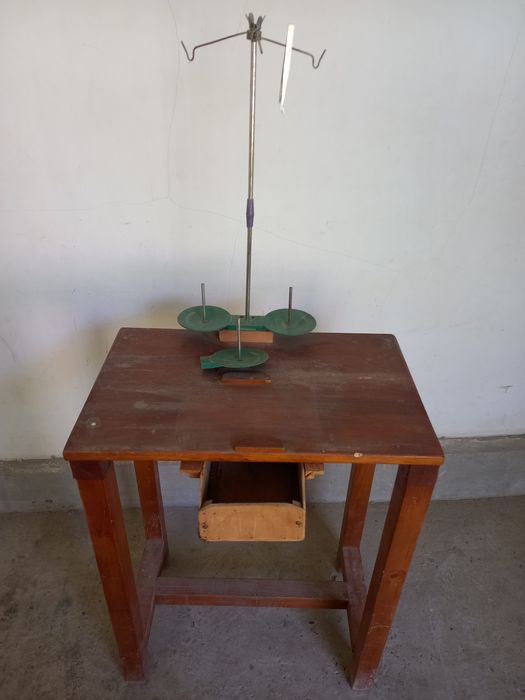 Аверлог у н стол сотилади