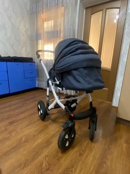 Продам коляску.