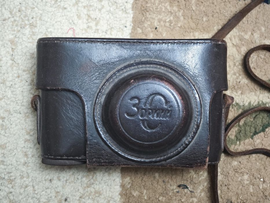 Советский фотоаппарат Зоркий С