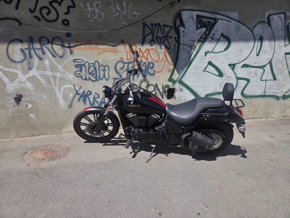 Kawasaki Vulcan VN900 Custom
