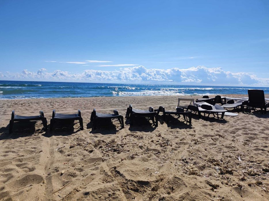 Дава се под наем Двустаен апартамент в Обзор - 60 кв.м за 51 € - Снимка #1