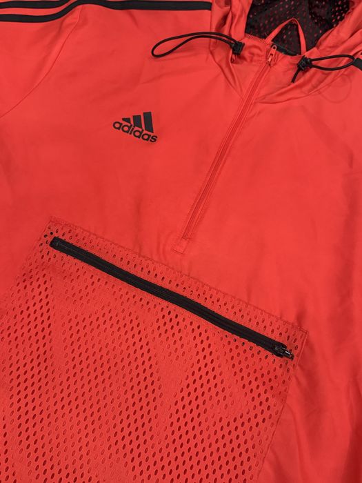 Мъжки анорак ADIDAS . Размер L
