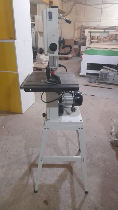 Ленточная пила в отличном состояние