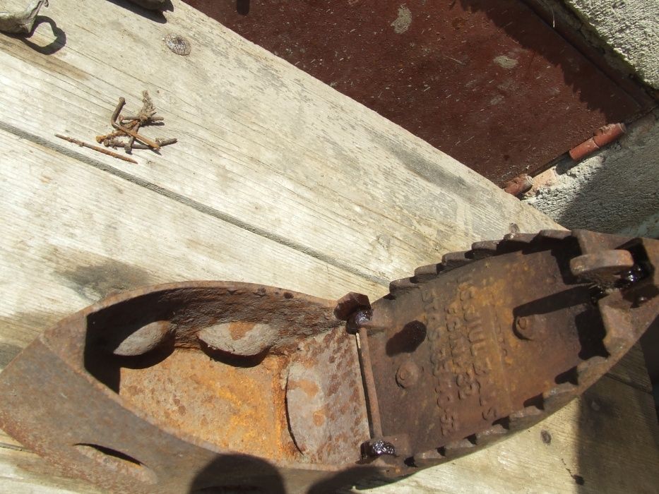 Fier de calcat cu carbuni, pt colectionari