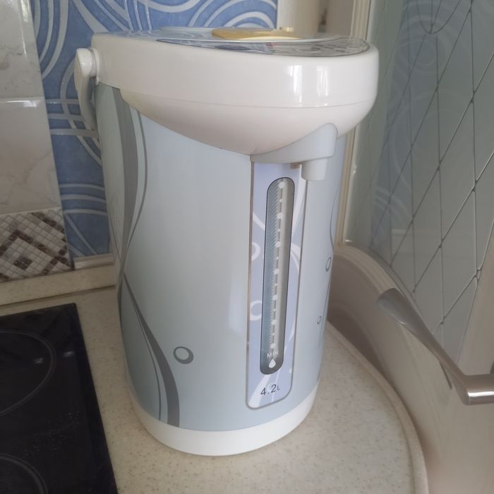 Термопот б/у в отличном состоянии