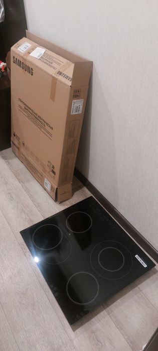 Продам новую варочную панель Samsung