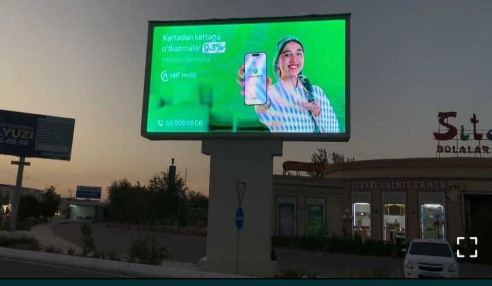 Led ekranlarda reklmaма Yangiyol/Янгиюлдаги рекламалар.