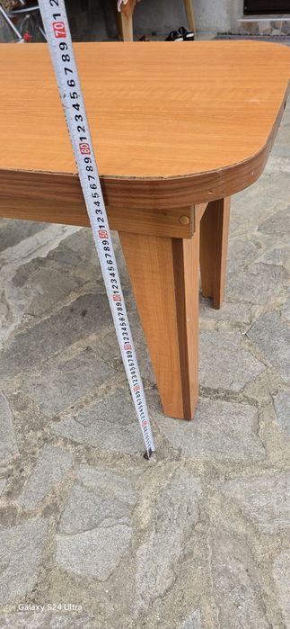 Дървена холна маса 120/60/60