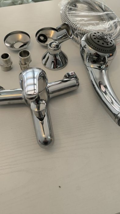 Смесител за баня пълен комплект