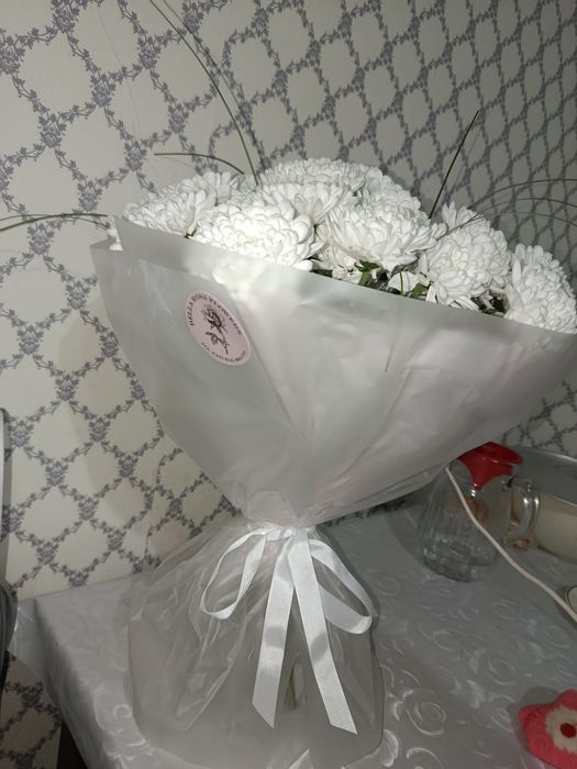 Свежые цветов. Срочно продается.