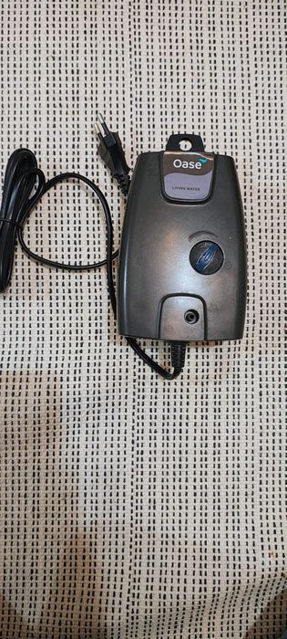 Acvariu 20L complet echipat
