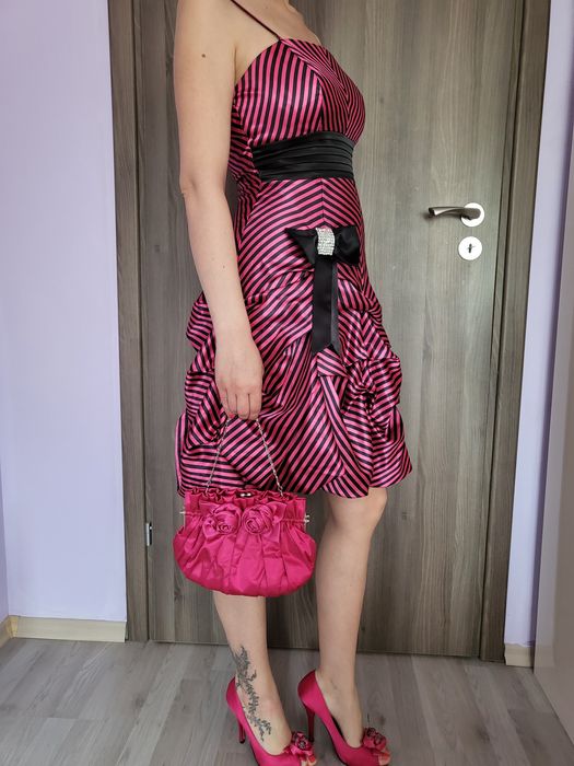 Официална рокля за специални поводи