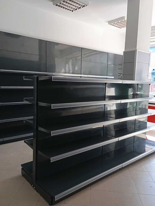 Магазинни стелажи