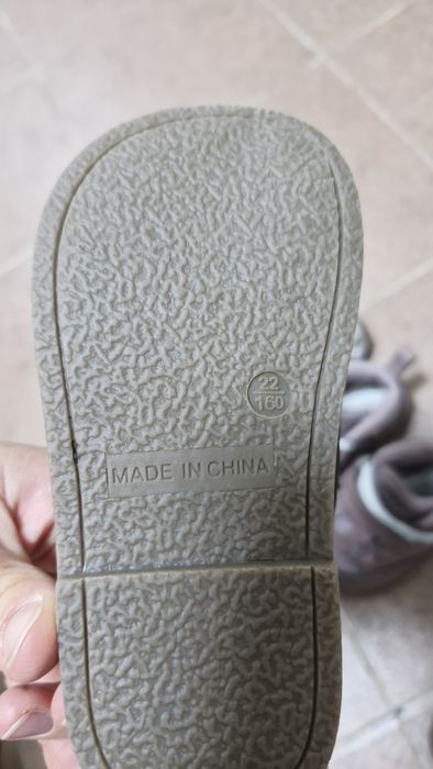 Обувь детска 22 размер