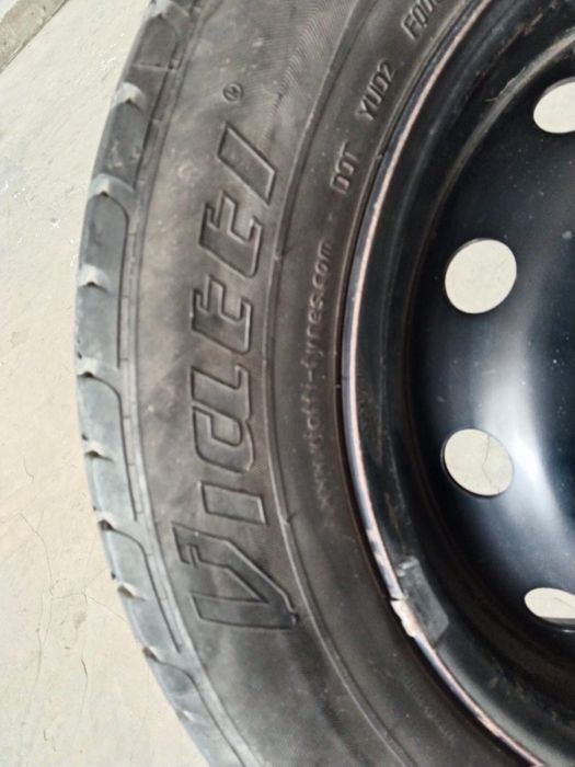 Продам шины с дисками