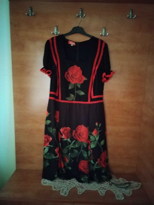 Rochie eleganta, cu imprimeuri