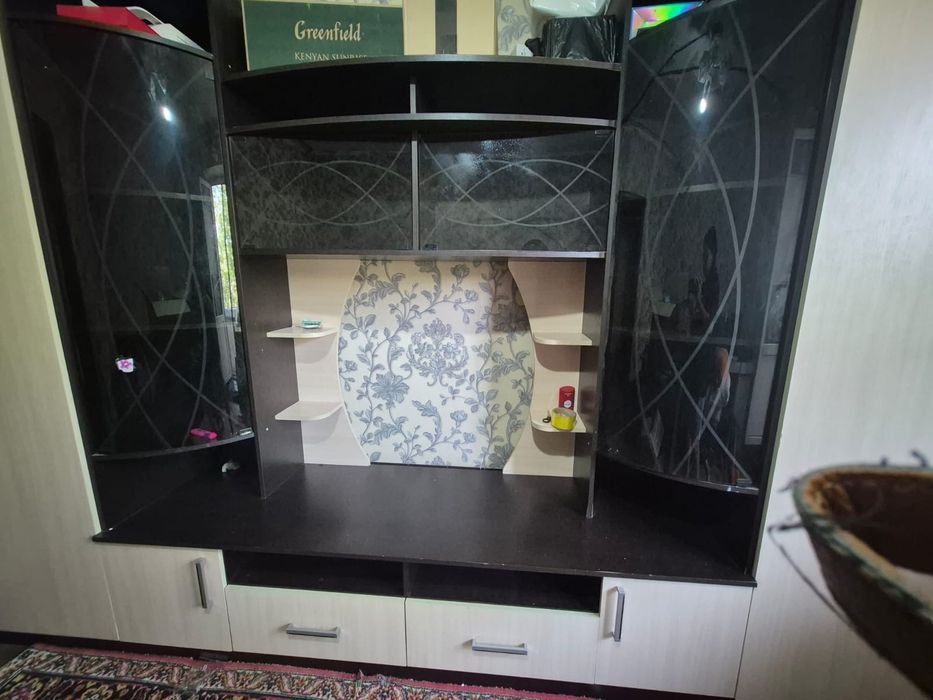 Продам мебельную стенку, 360 см